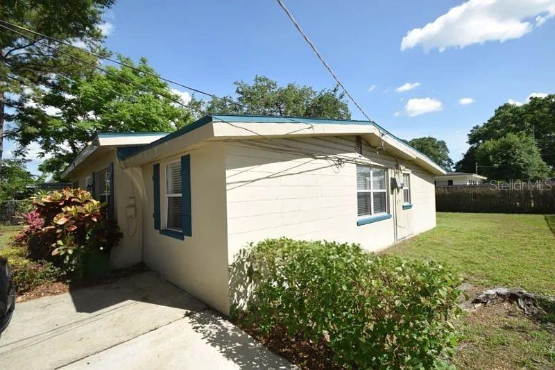 520 OAKLAND ROAD