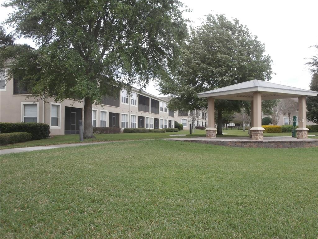 CARRIAGE HMS/STONEBRIDGE COMMO - Residential Lease