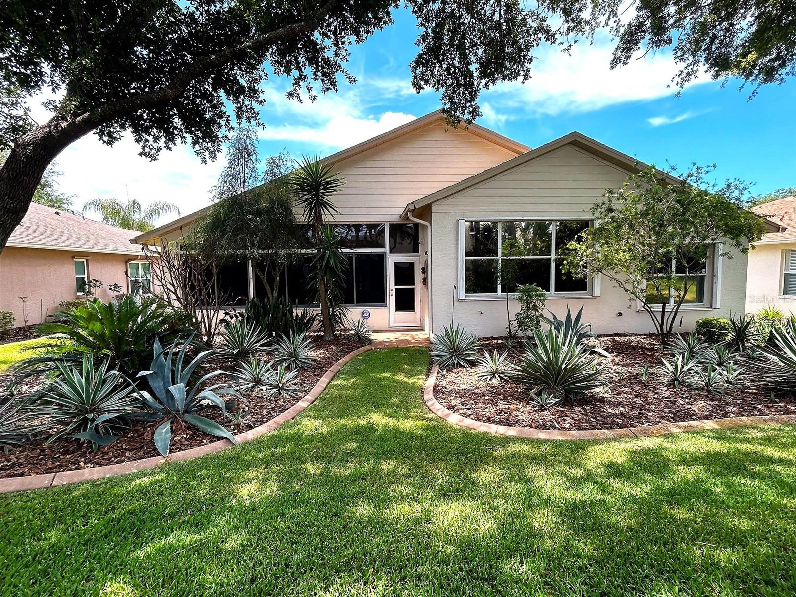 HERITAGE PINES - Residential