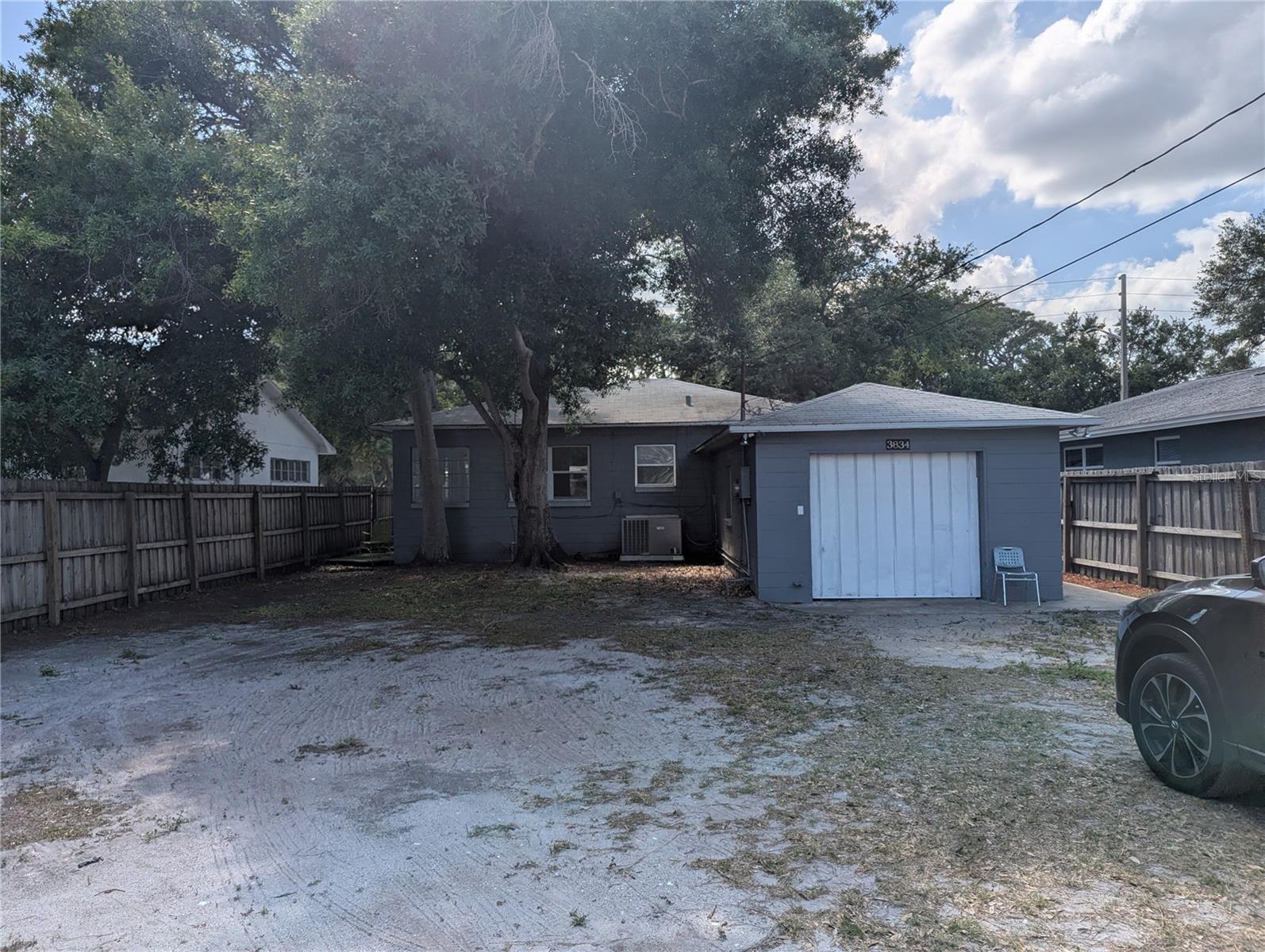 LAKE MAGGIORE TERRACE - Residential