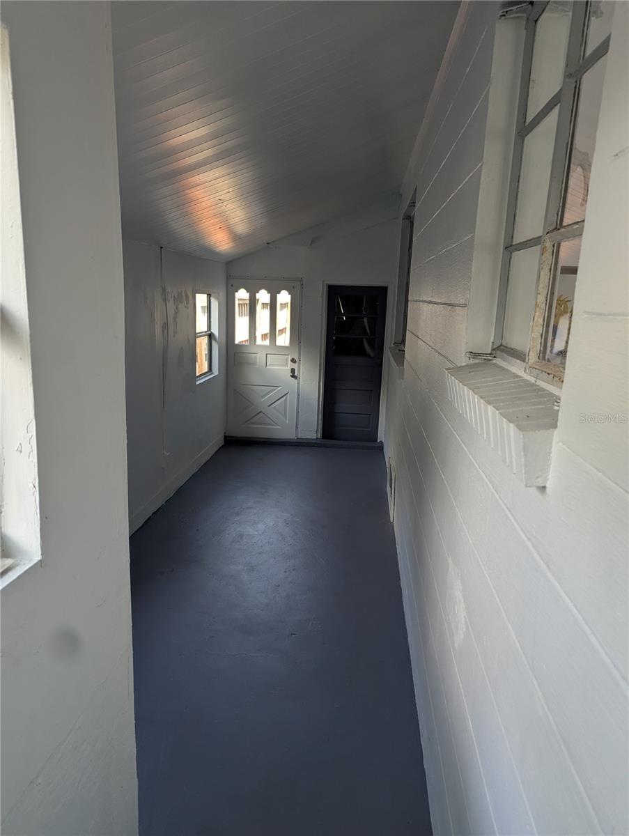 LAKE MAGGIORE TERRACE - Residential