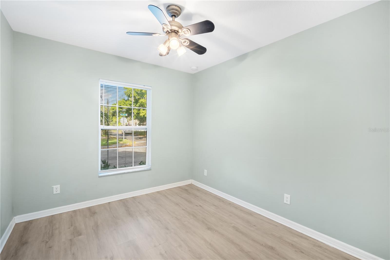 FAIRVIEW PARK ADD - Residential Lease