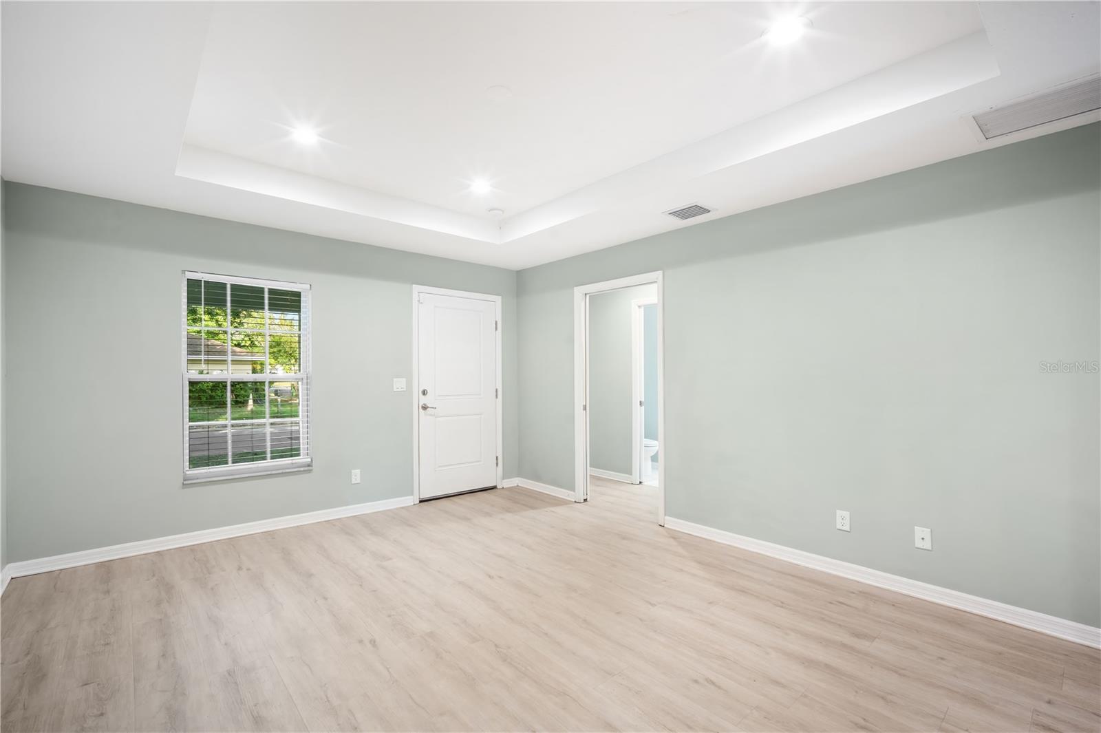 FAIRVIEW PARK ADD - Residential Lease