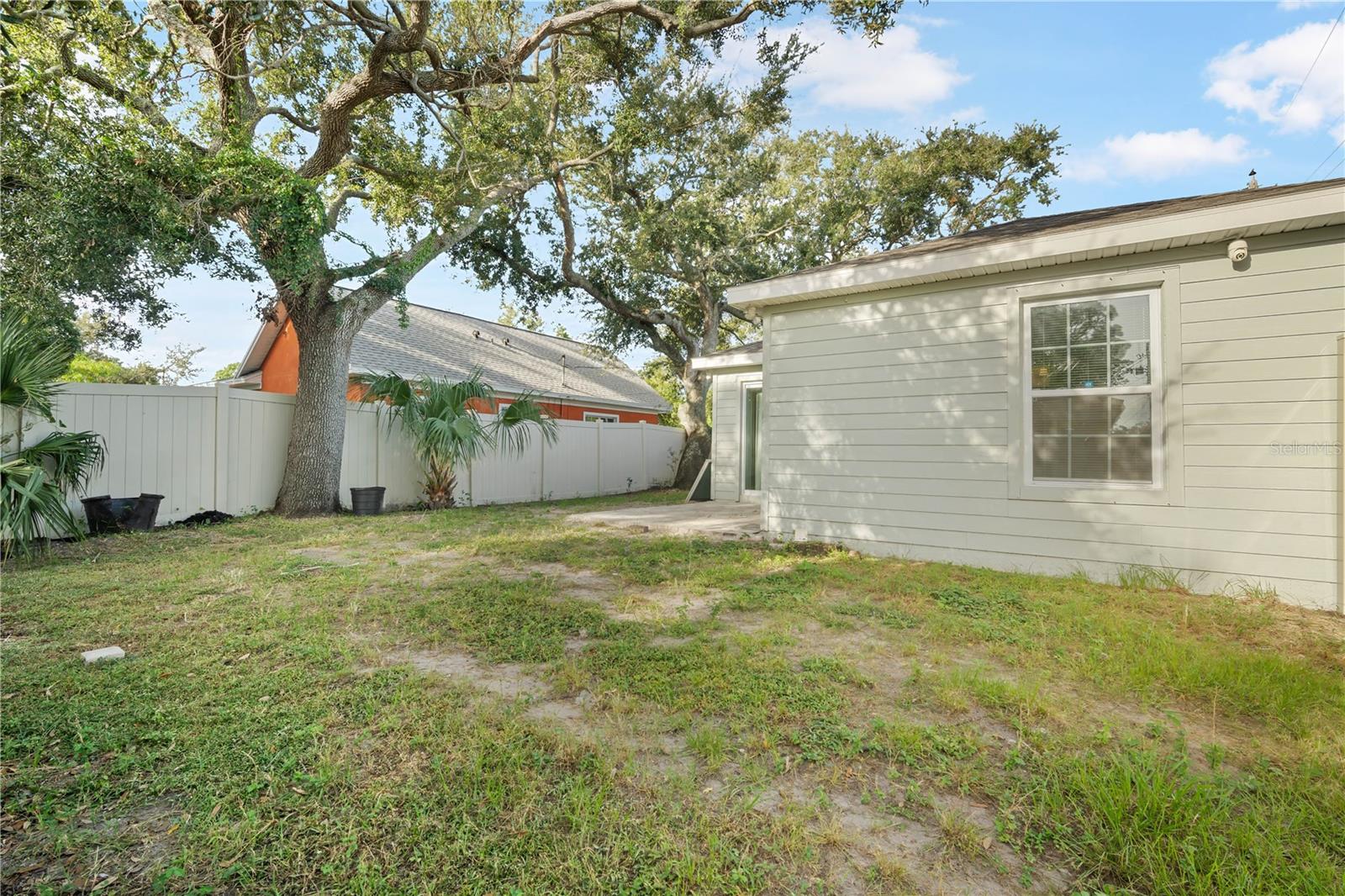 FAIRVIEW PARK ADD - Residential Lease