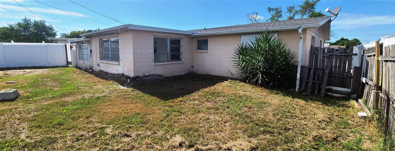 5200 CHET DRIVE