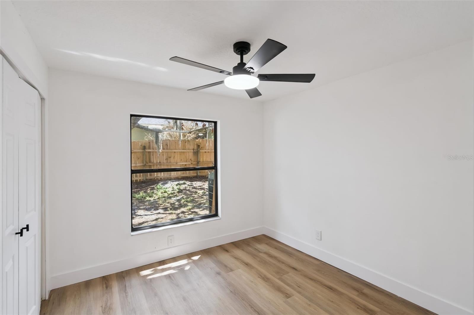 LAKE SHORE GARDENS FIRST ADD - Residential