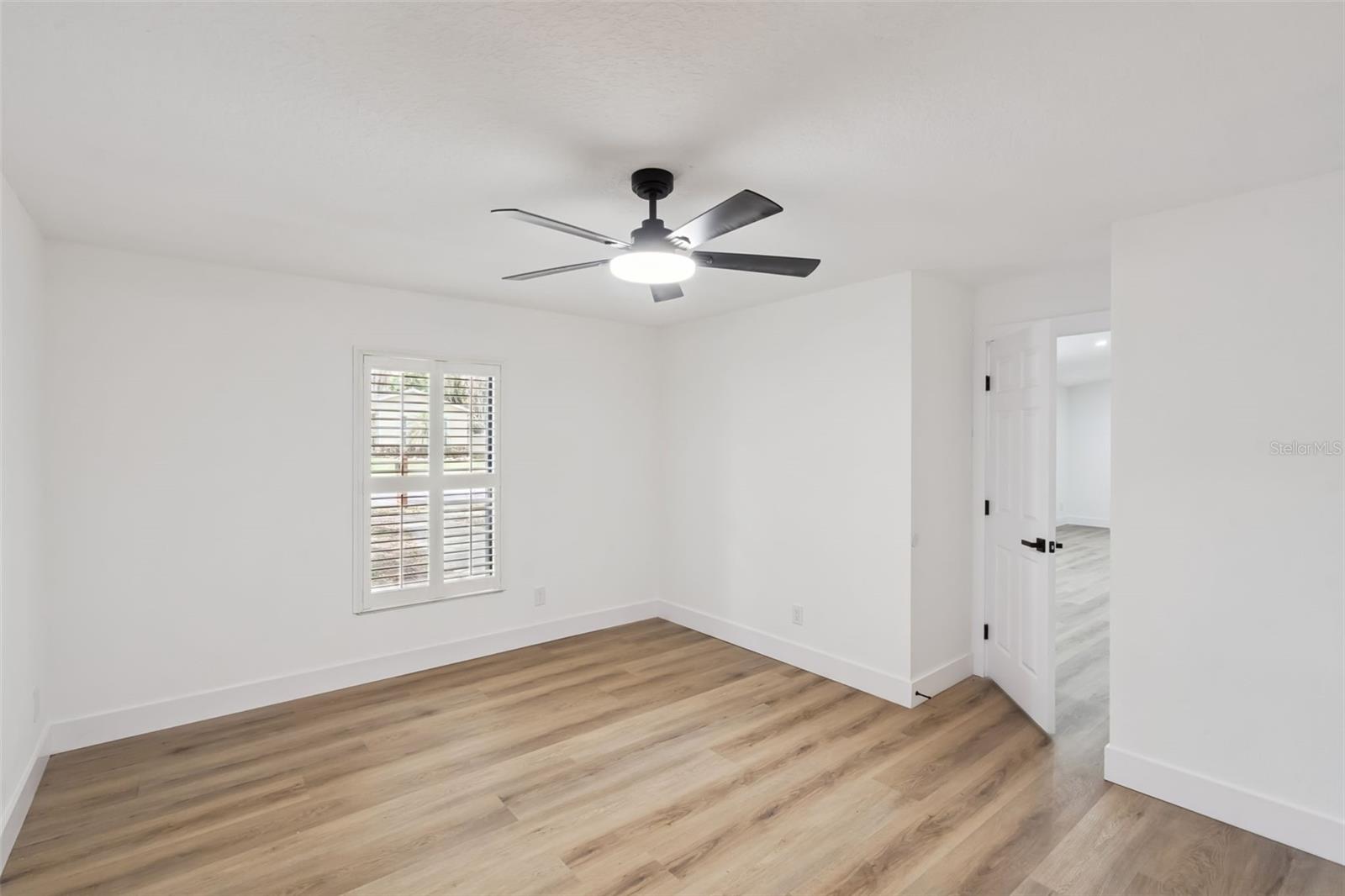 LAKE SHORE GARDENS FIRST ADD - Residential