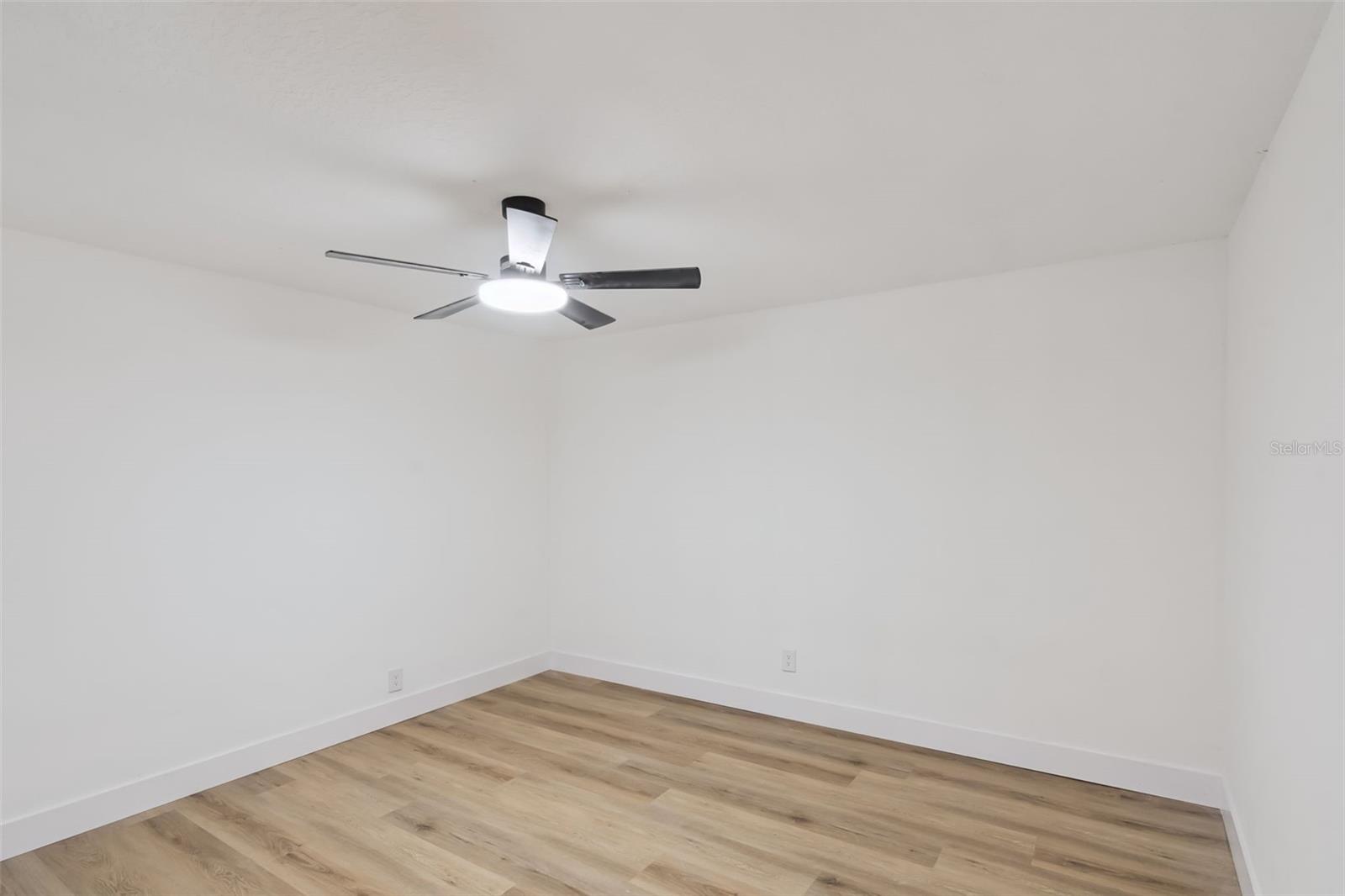 LAKE SHORE GARDENS FIRST ADD - Residential