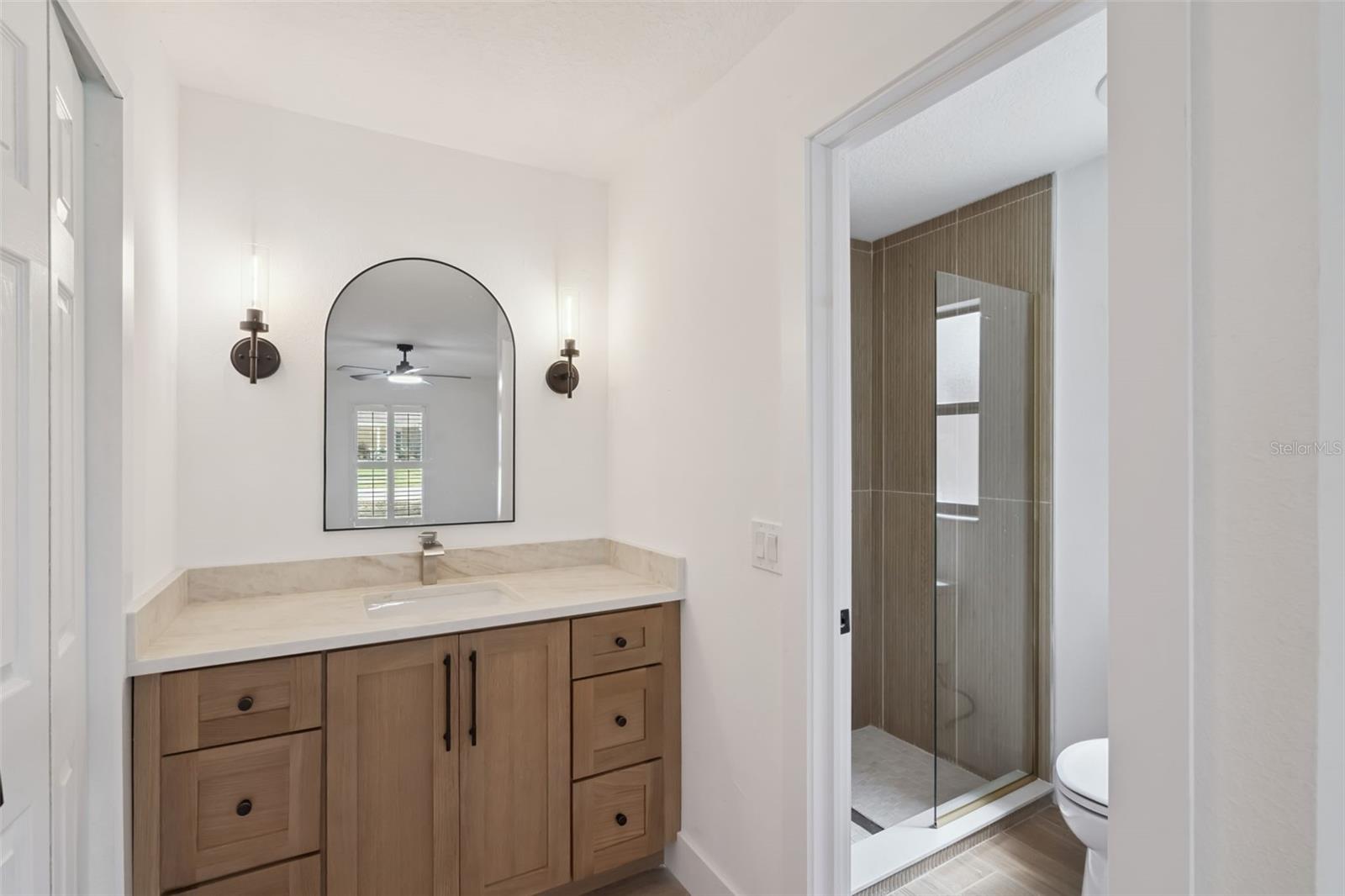 LAKE SHORE GARDENS FIRST ADD - Residential