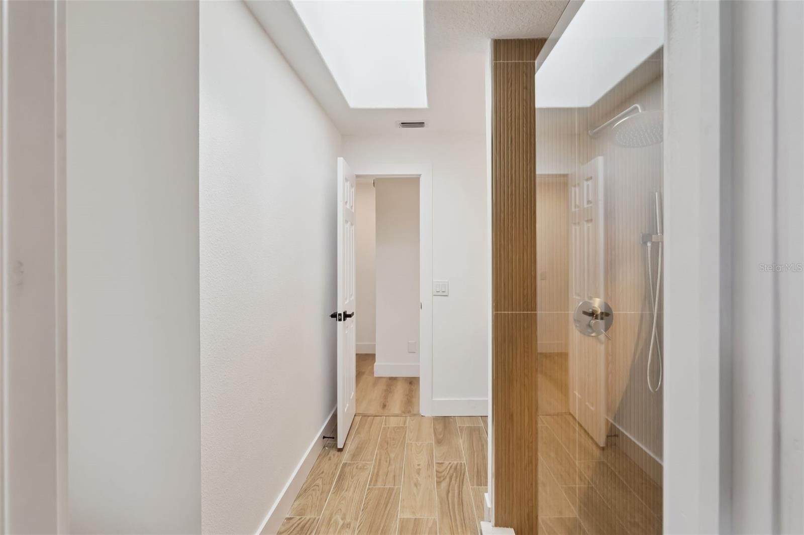 LAKE SHORE GARDENS FIRST ADD - Residential