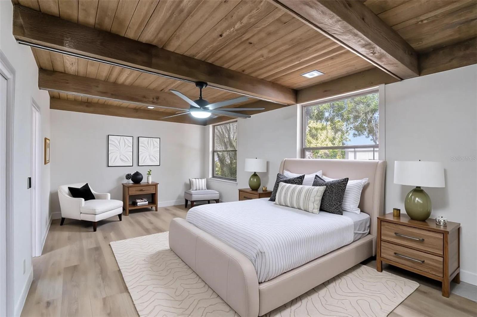 LAKE SHORE GARDENS FIRST ADD - Residential