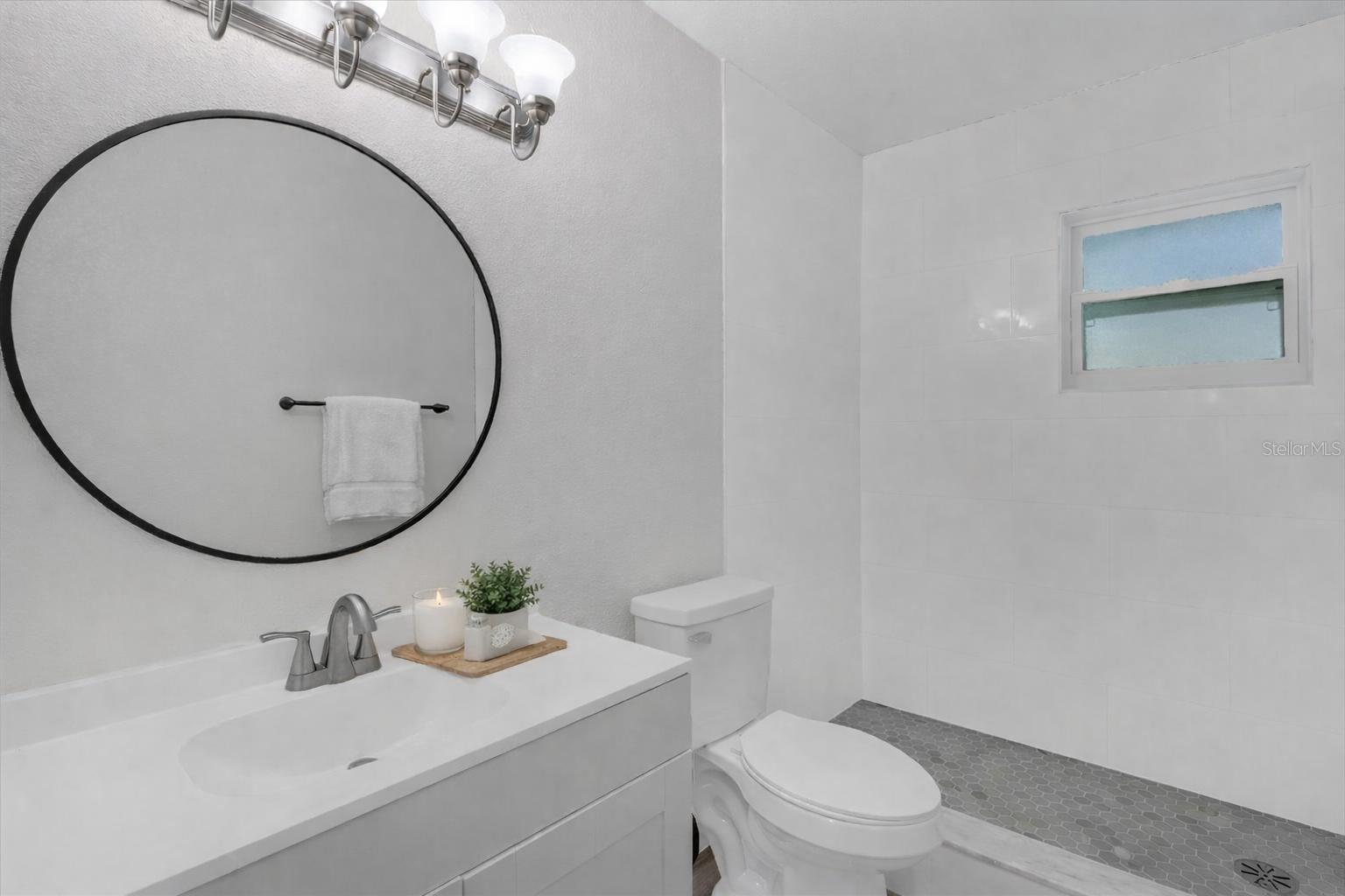 ZELLWOOD PARTNERS SUB - Residential