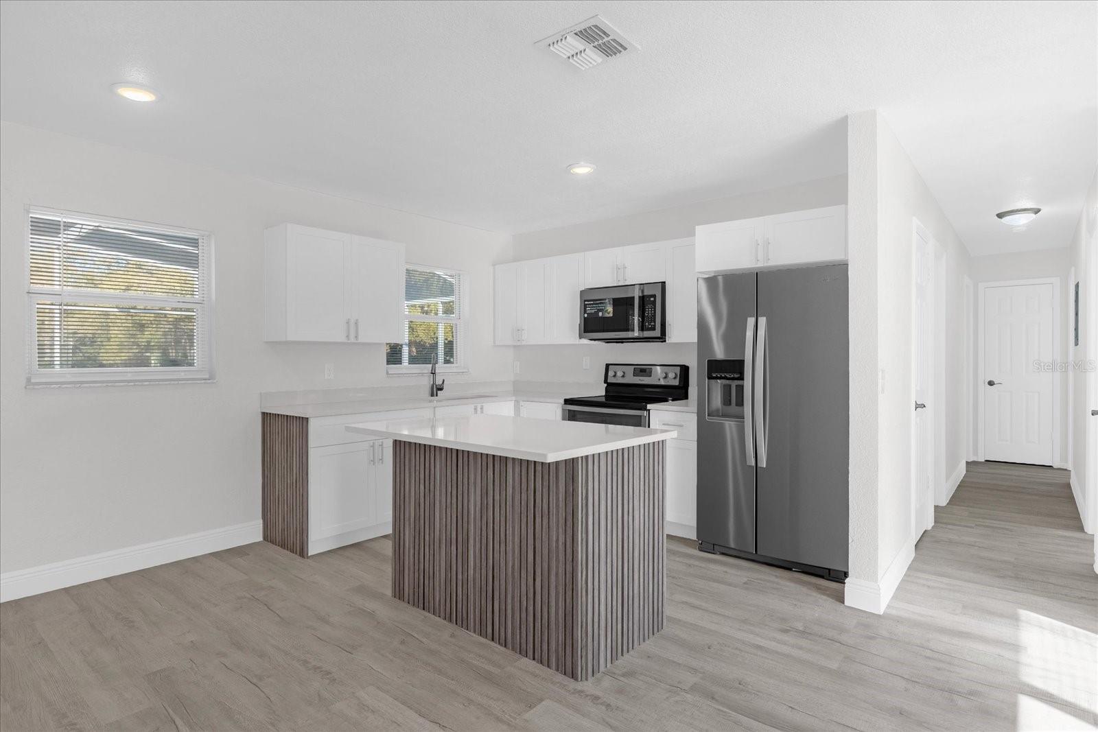 ZELLWOOD PARTNERS SUB - Residential