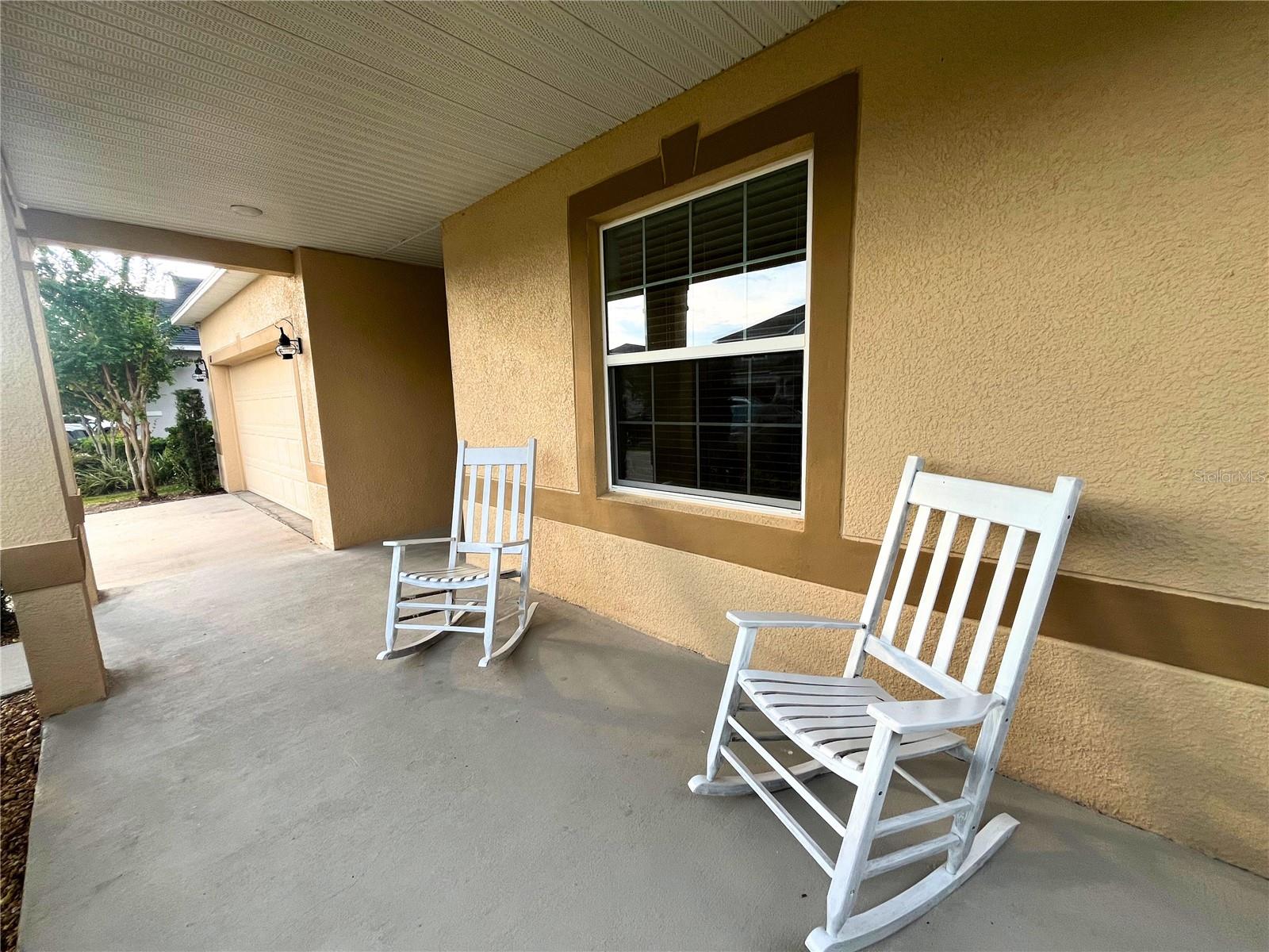 MALLORY SQUARE-PH 2 - Residential Lease