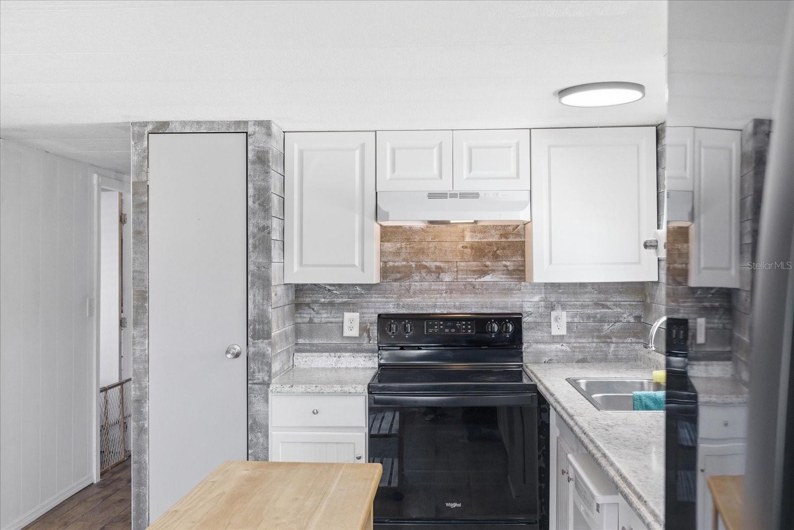 BROOKRIDGE COMM - Residential