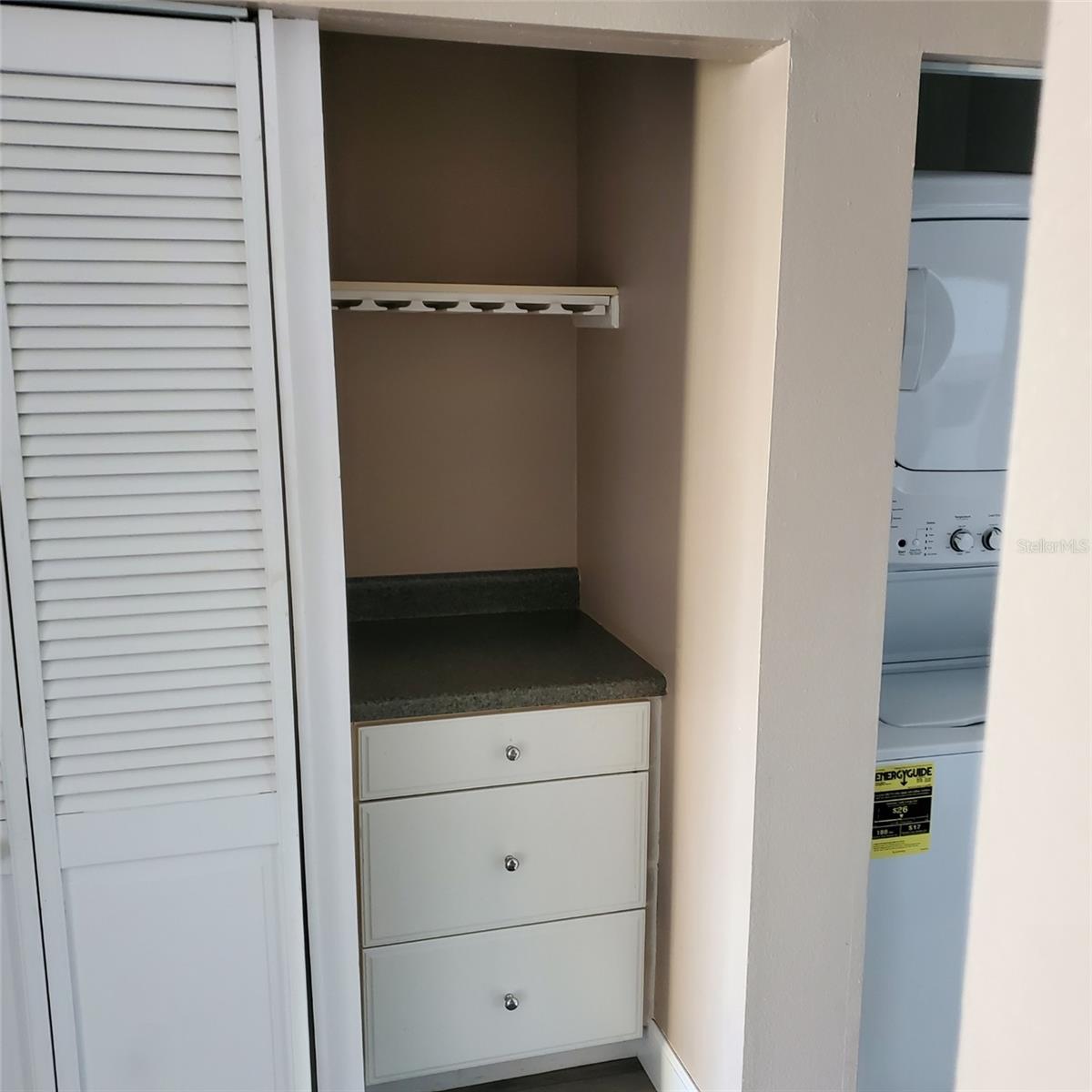 DOCKSIDE CONDO - Residential