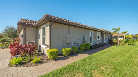 A home in PALMETTO