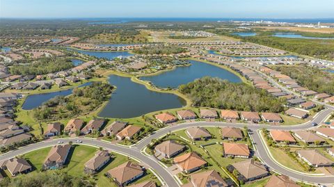 A home in PALMETTO