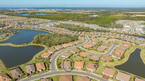 A home in PALMETTO