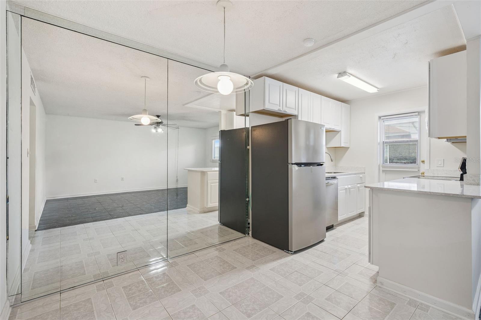 HAMPSHIRE HOUSE - Residential