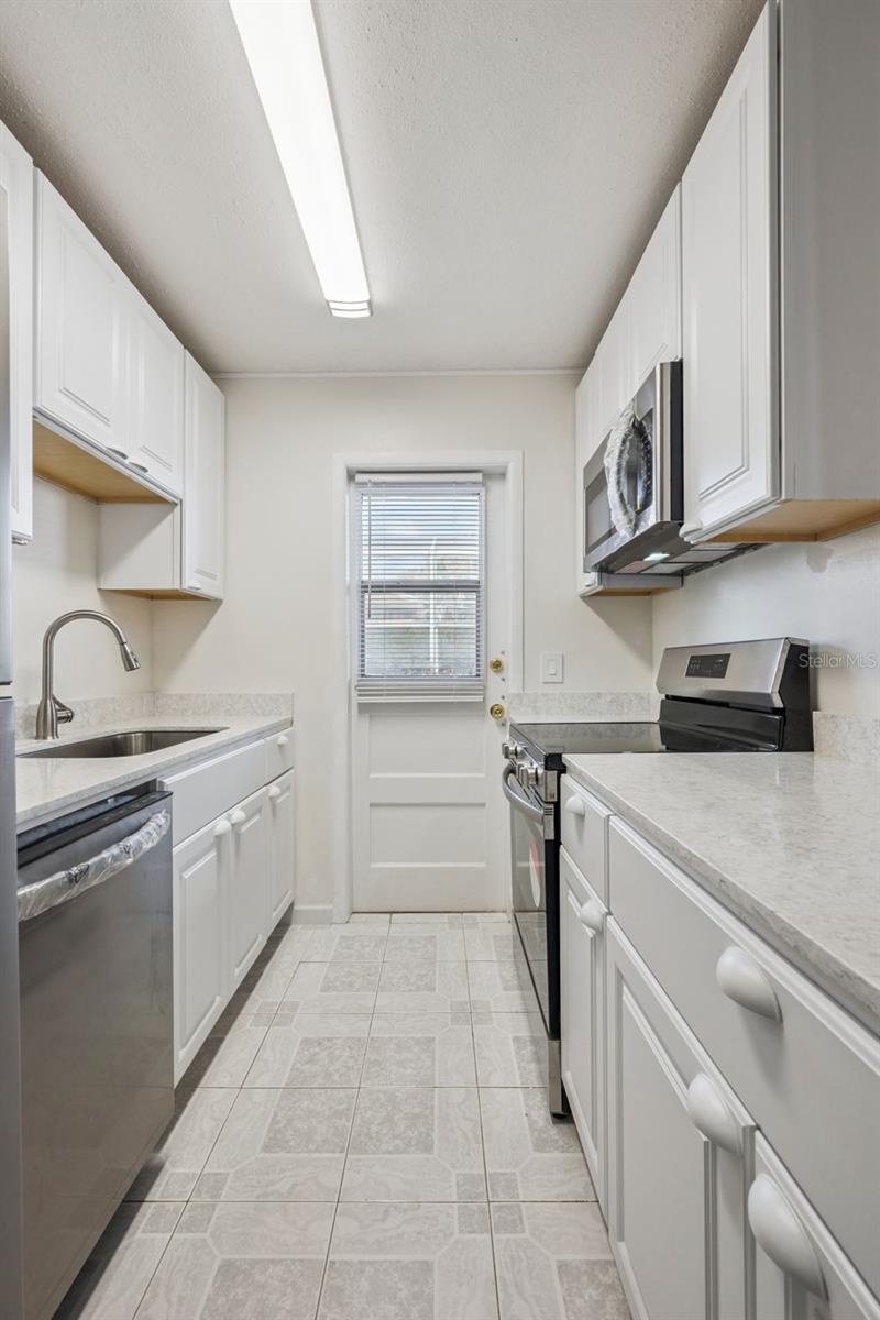 HAMPSHIRE HOUSE - Residential