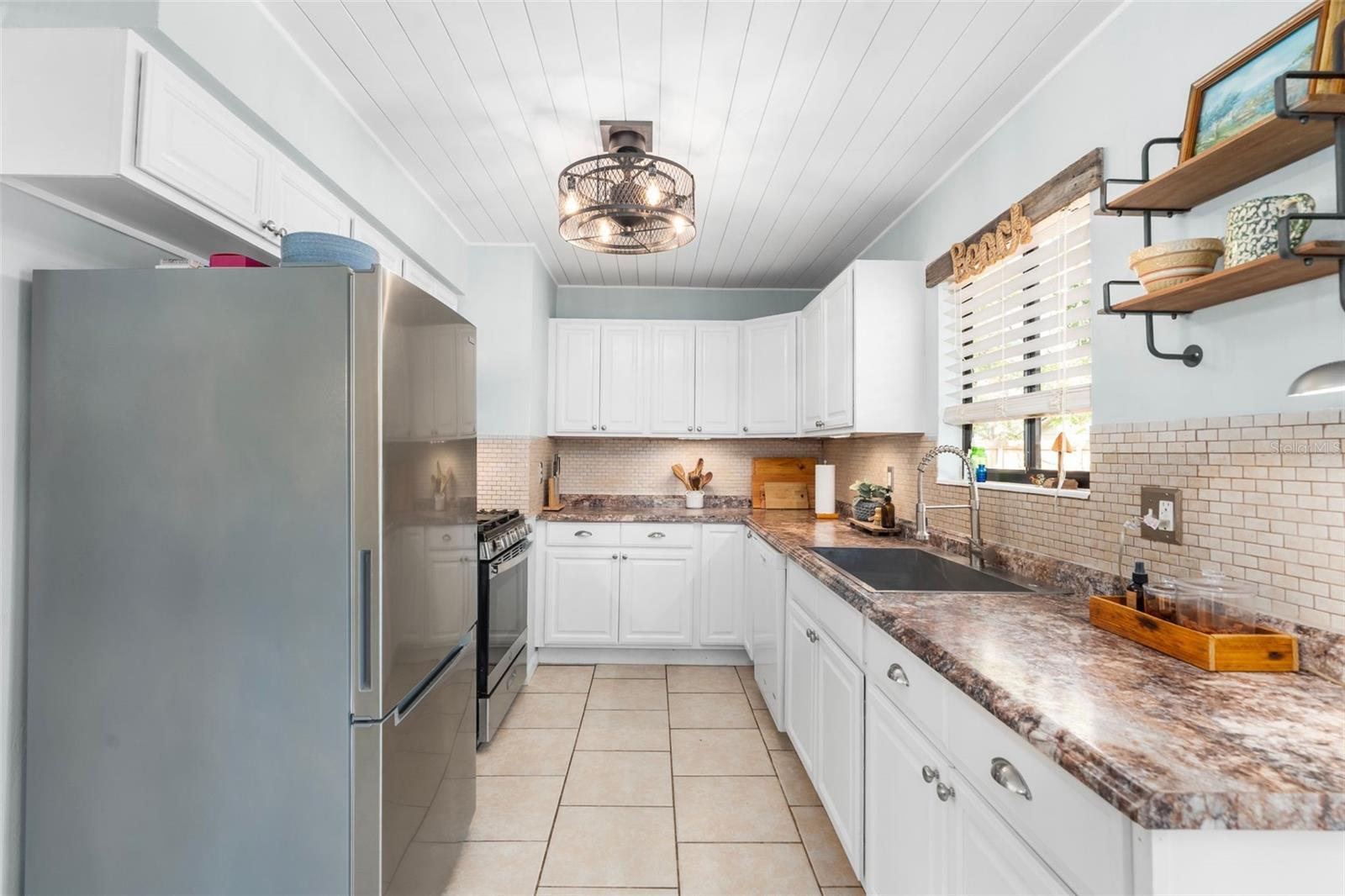 SPRINGTREE UNIT II - Residential