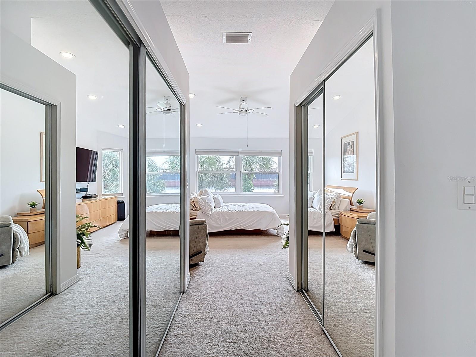 HARBOR HOMES PH ONE - Residential