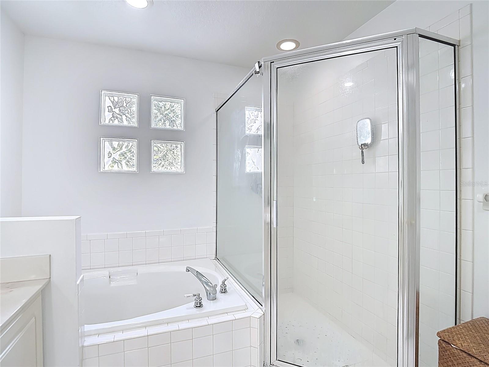 HARBOR HOMES PH ONE - Residential