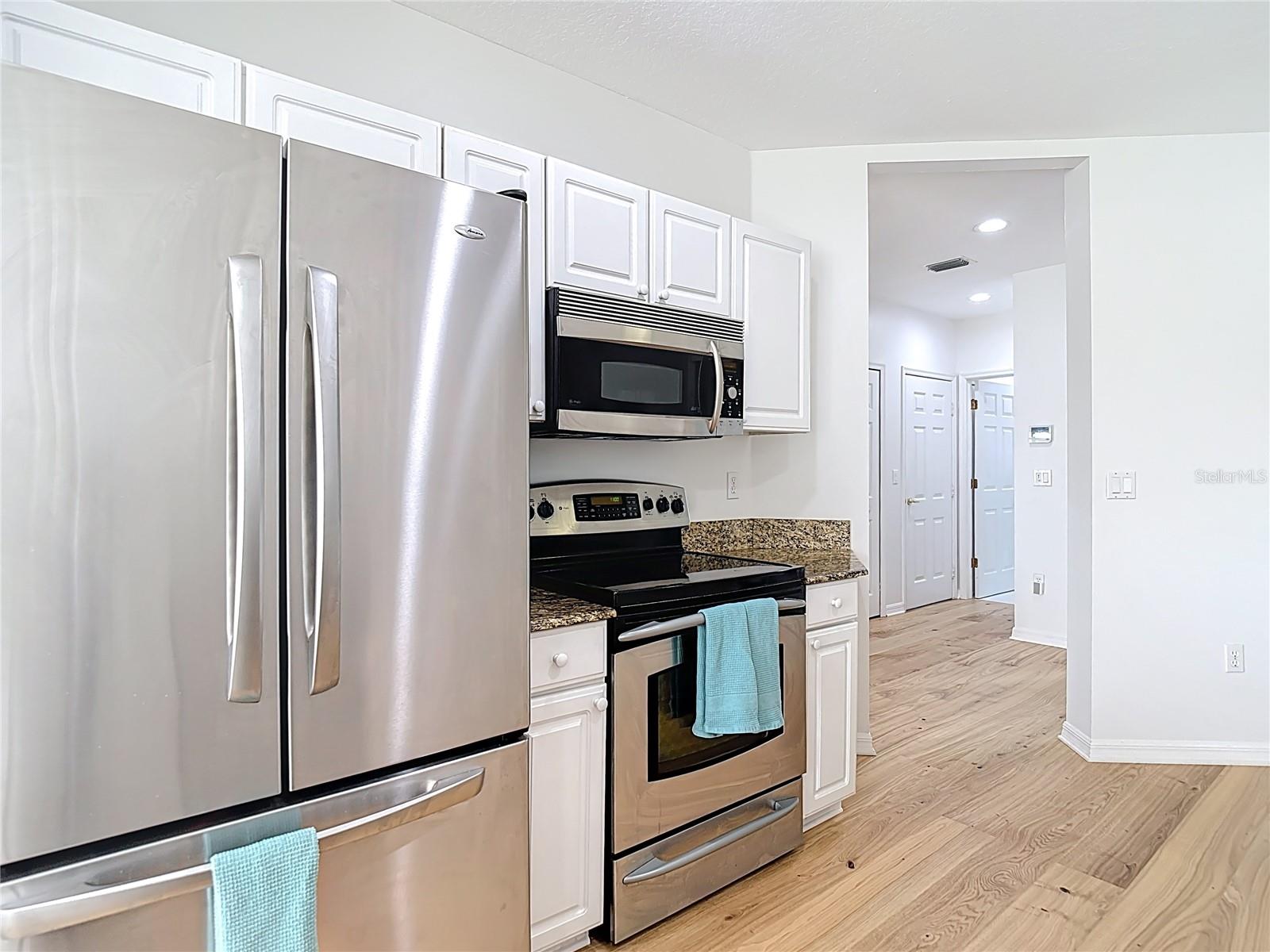 HARBOR HOMES PH ONE - Residential