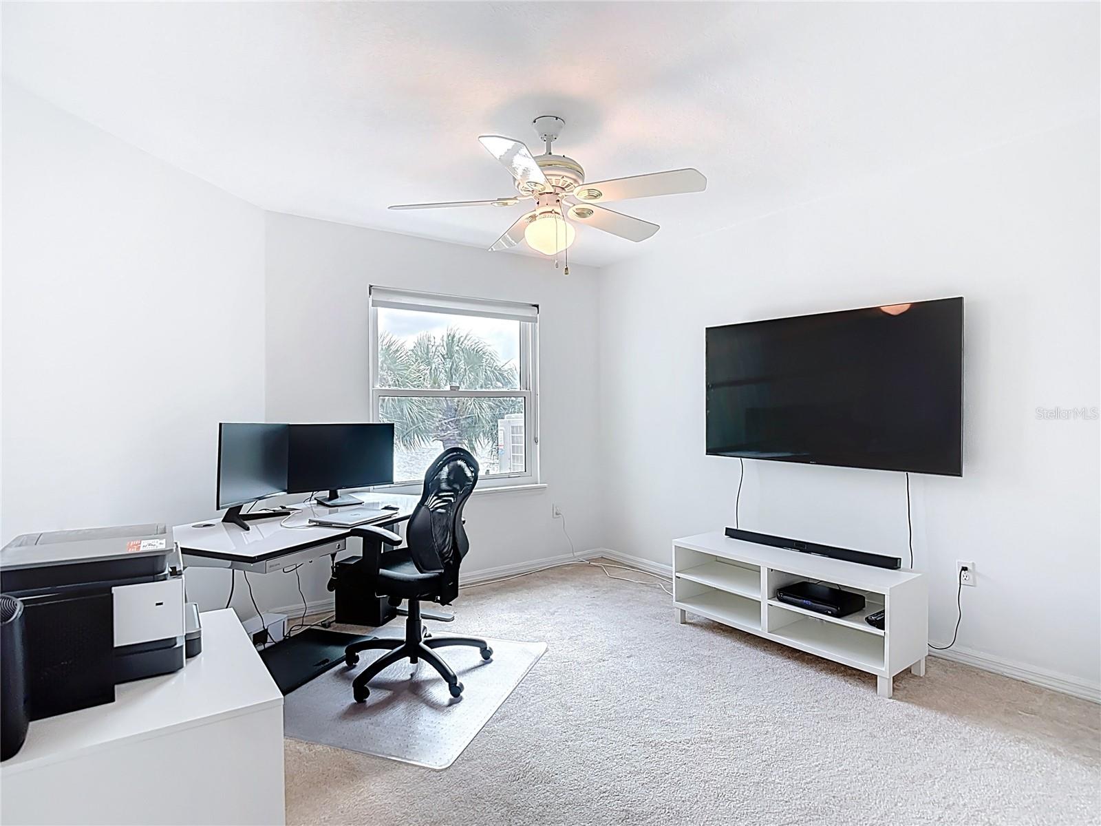 HARBOR HOMES PH ONE - Residential