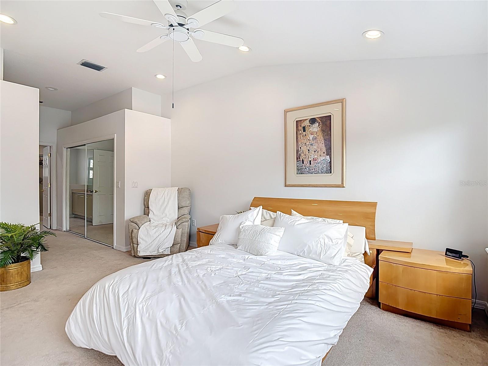 HARBOR HOMES PH ONE - Residential