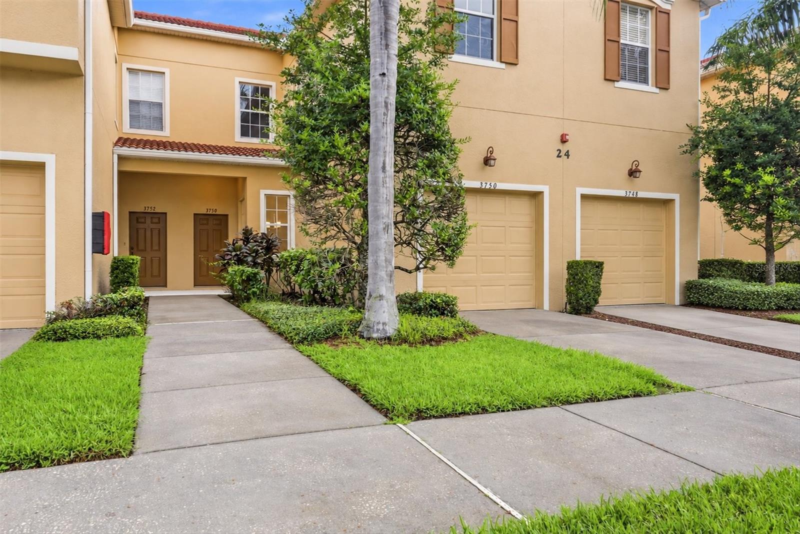 3750 PARKRIDGE CIRCLE 24-103
