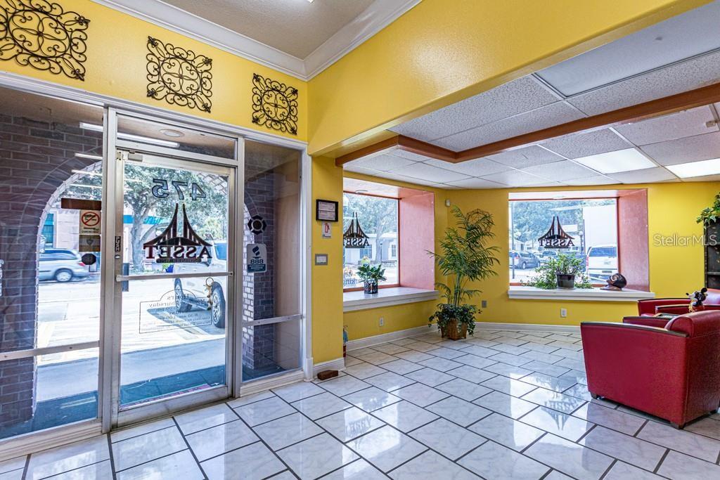 465 E MAIN STREET