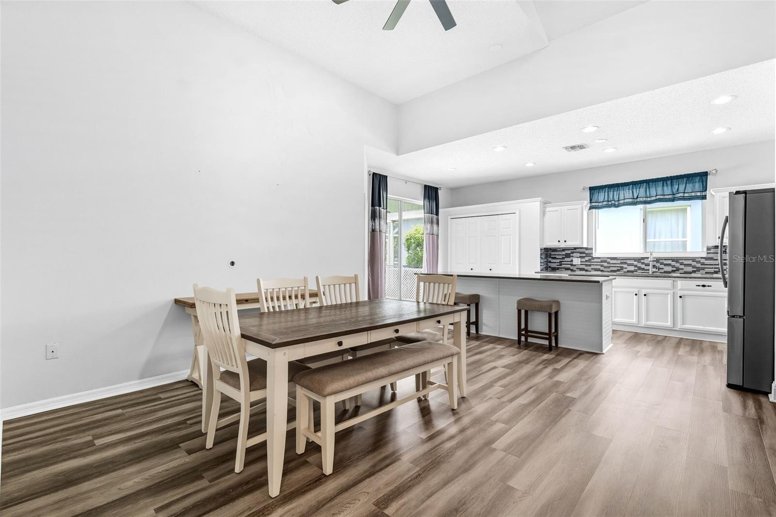 FOX WOOD PH 05 - Residential