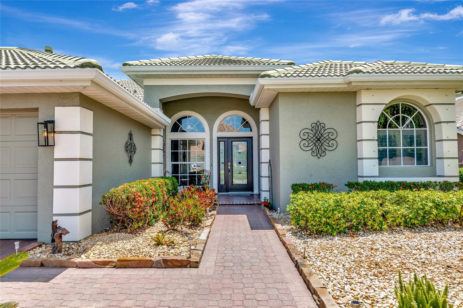 2875 GRAZELAND DRIVE