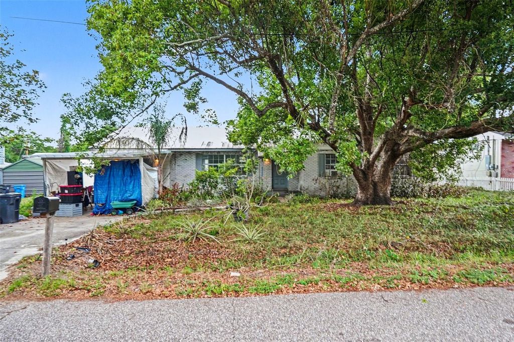 Photo of 11408 Colony Hill Drive, Seffner, FL 33584 (MLS # TB8511259)