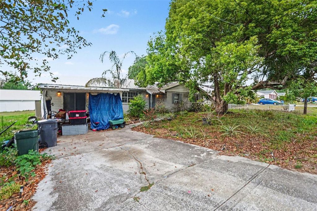 Photo of 11408 Colony Hill Drive, Seffner, FL 33584 (MLS # TB8511259)