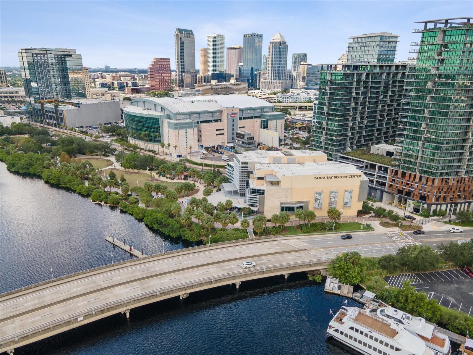 LESLEYS - Residential