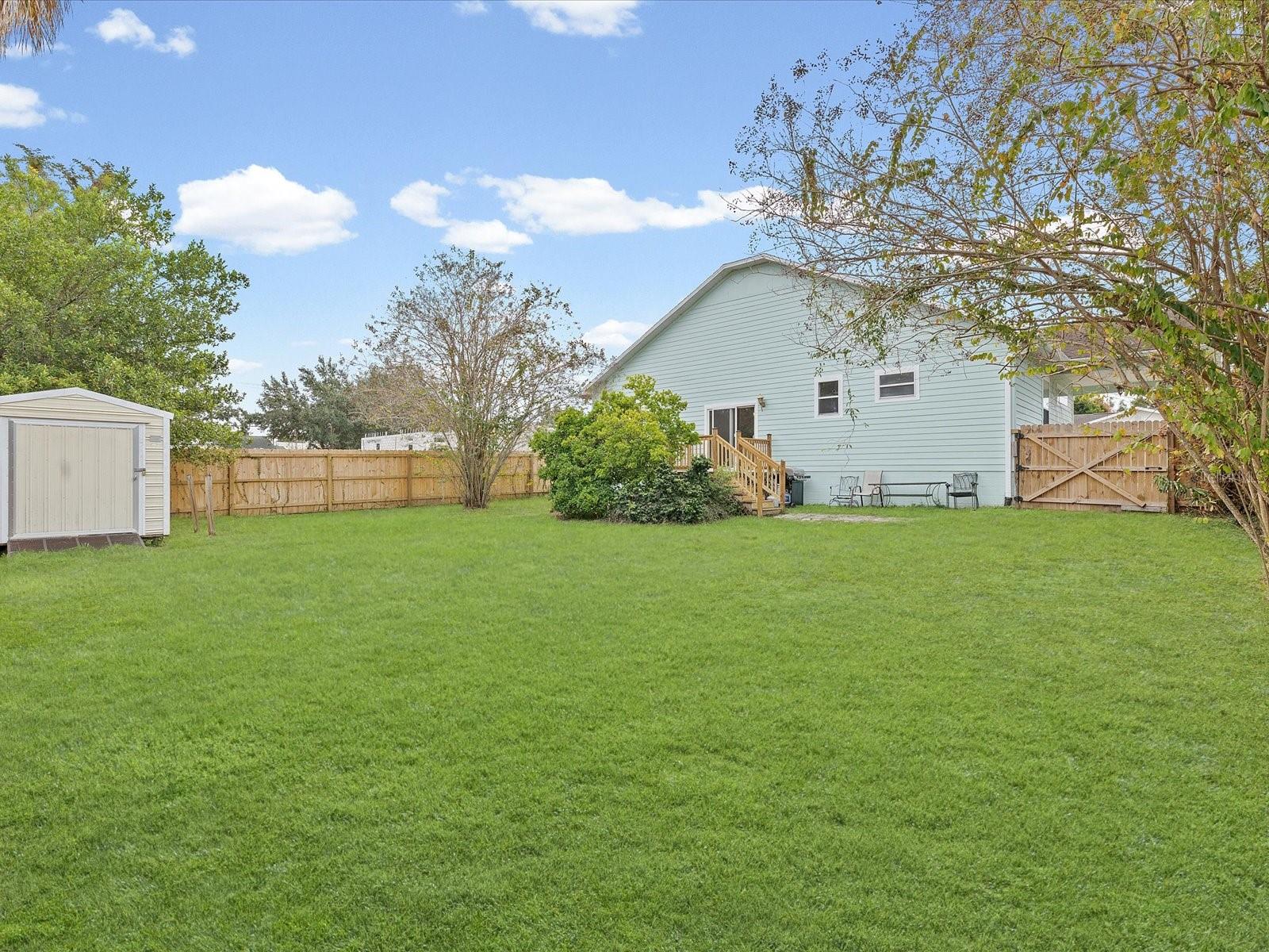 LESLEYS - Residential