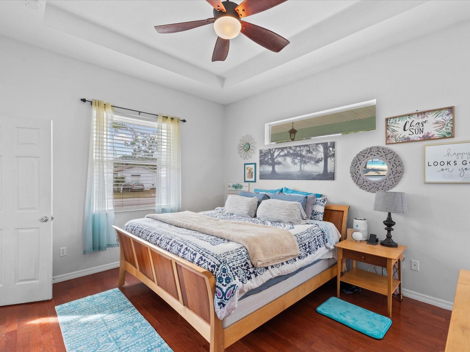 LESLEYS - Residential