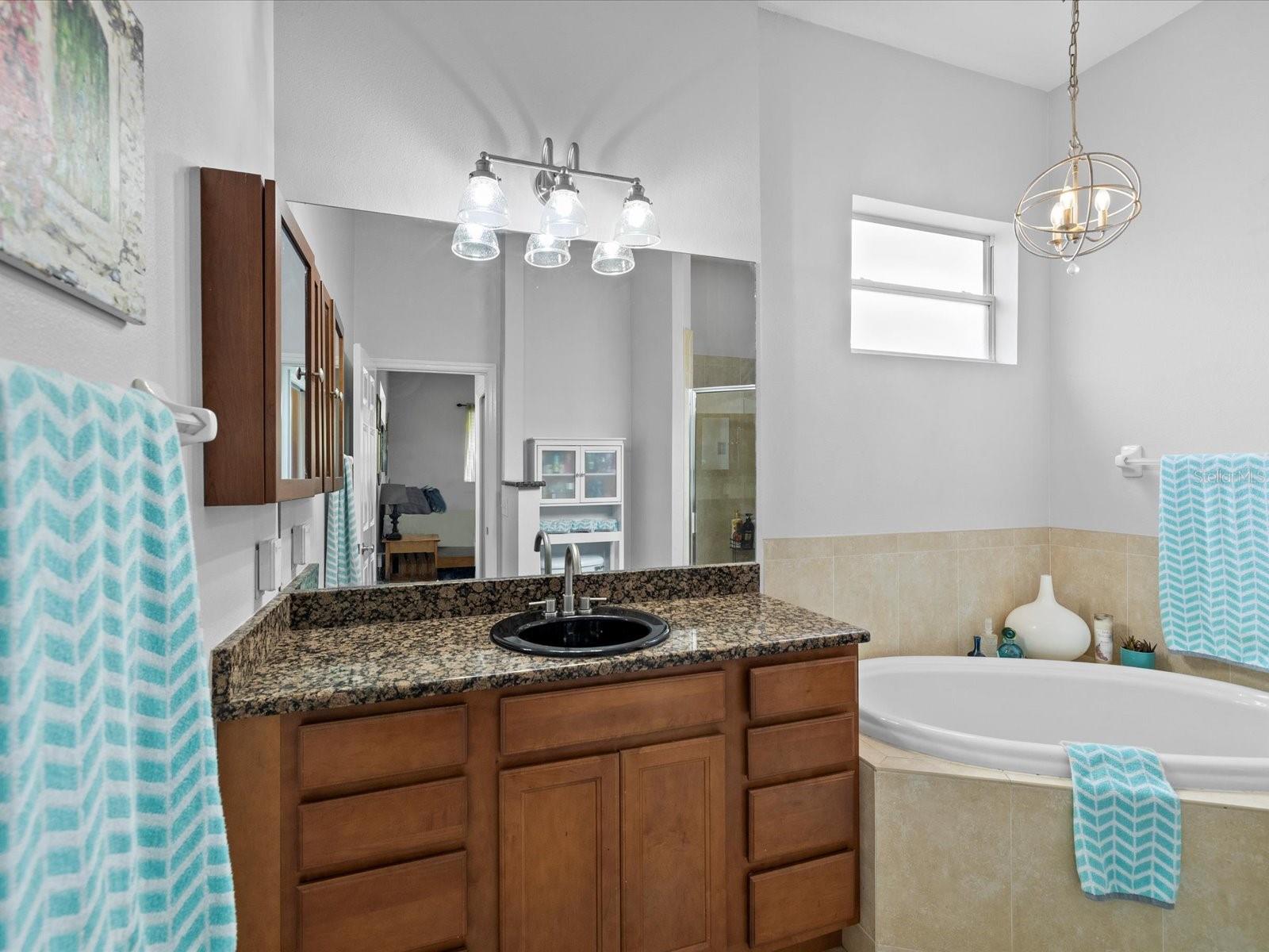 LESLEYS - Residential