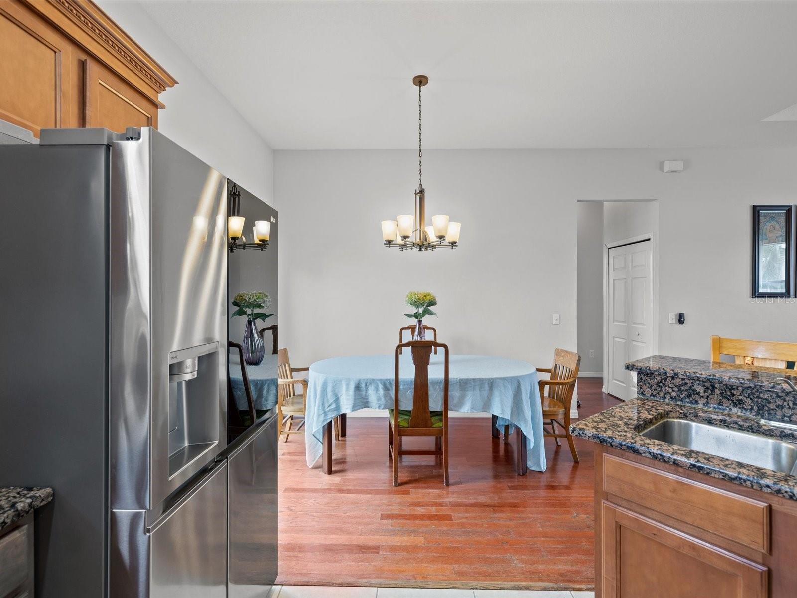 LESLEYS - Residential