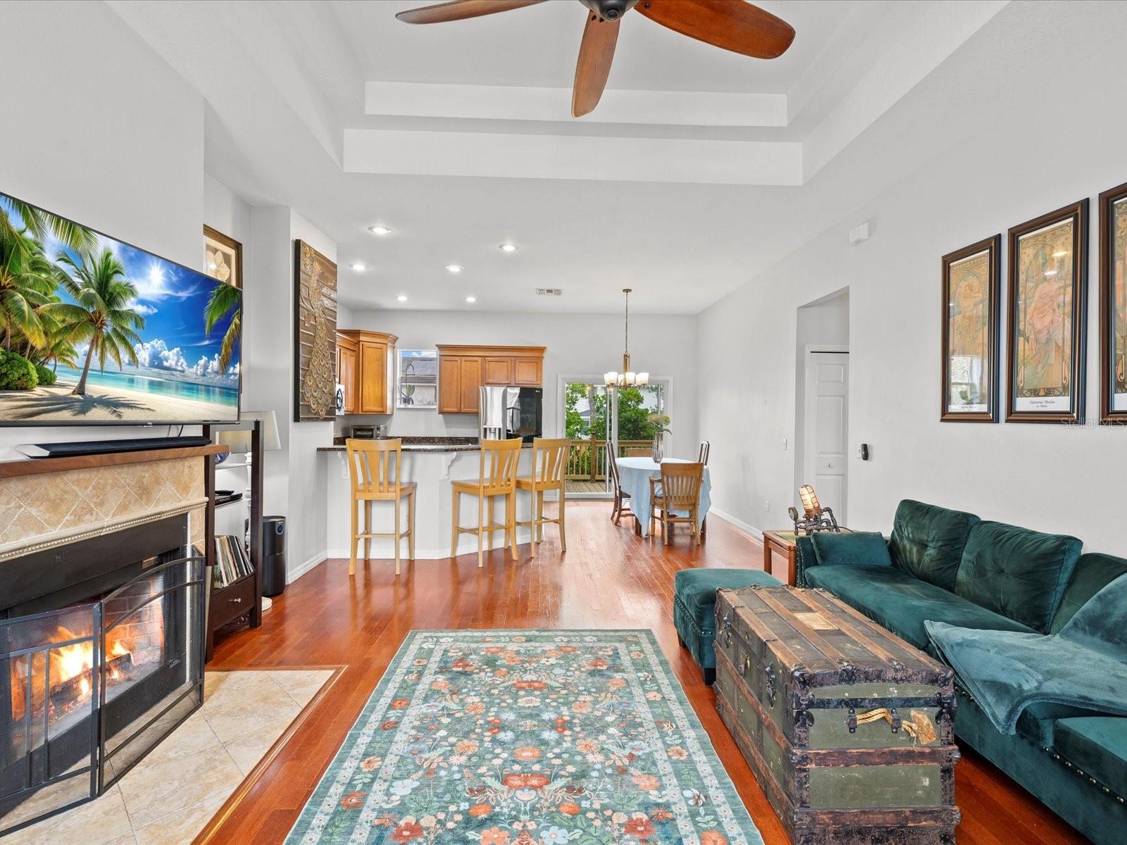 LESLEYS - Residential