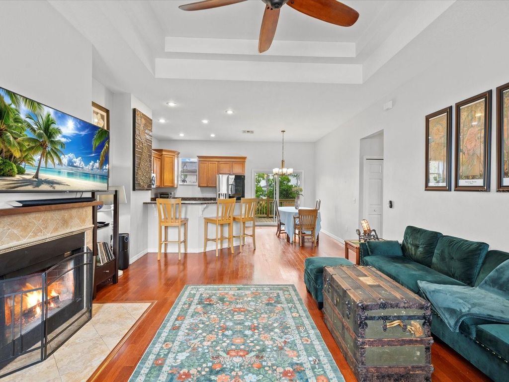 Photo of 404 E Chelsea Street, Tampa, FL 33603 (MLS # TB8445941)