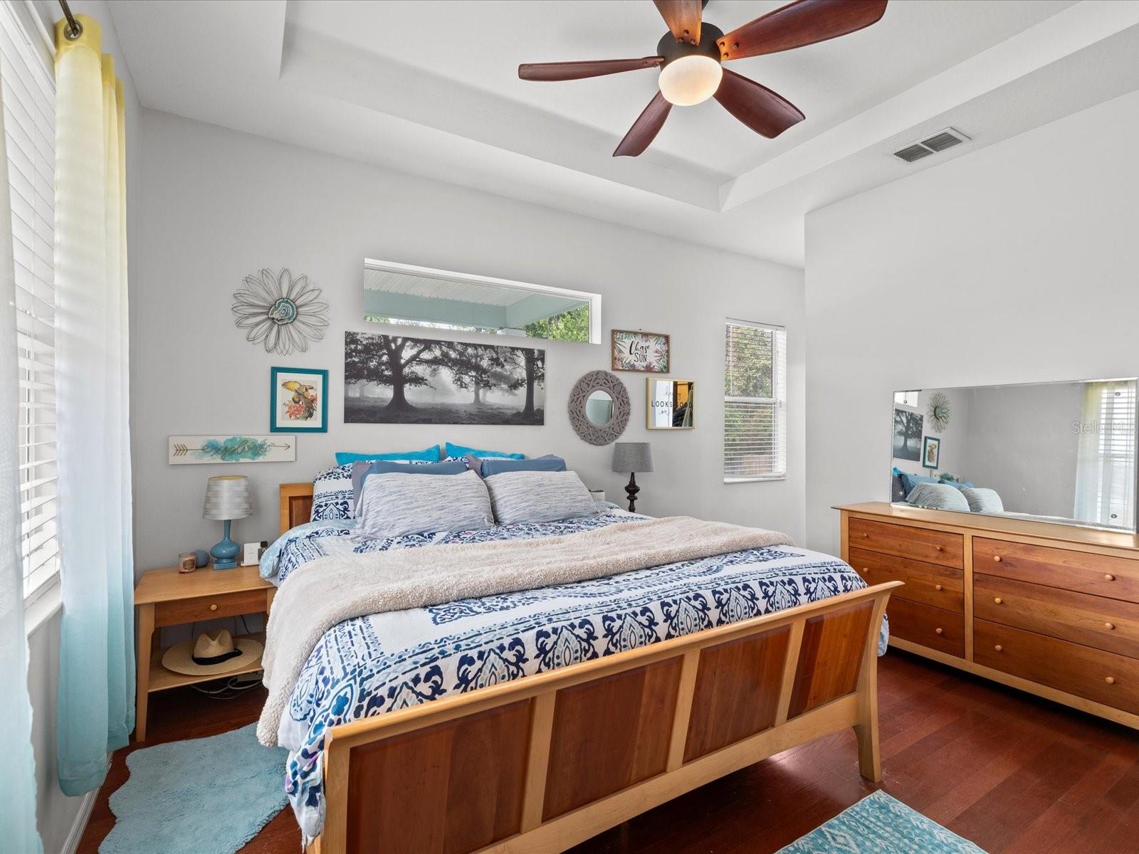 LESLEYS - Residential