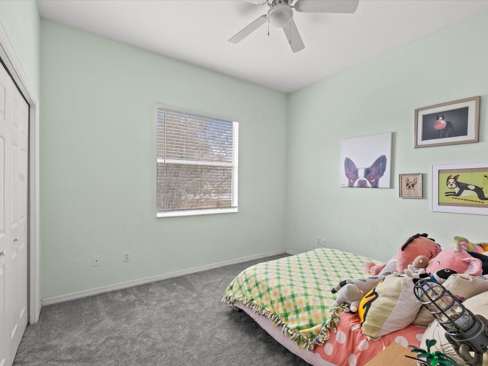 LESLEYS - Residential