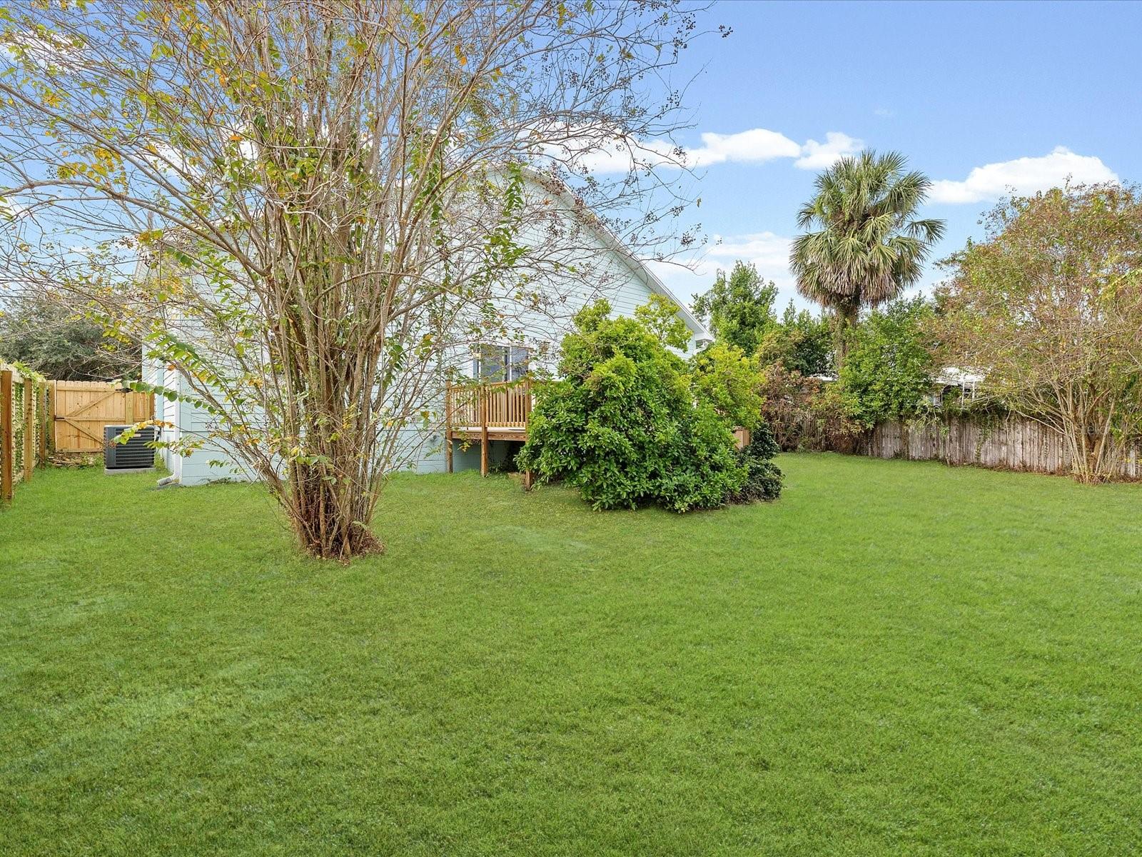 LESLEYS - Residential