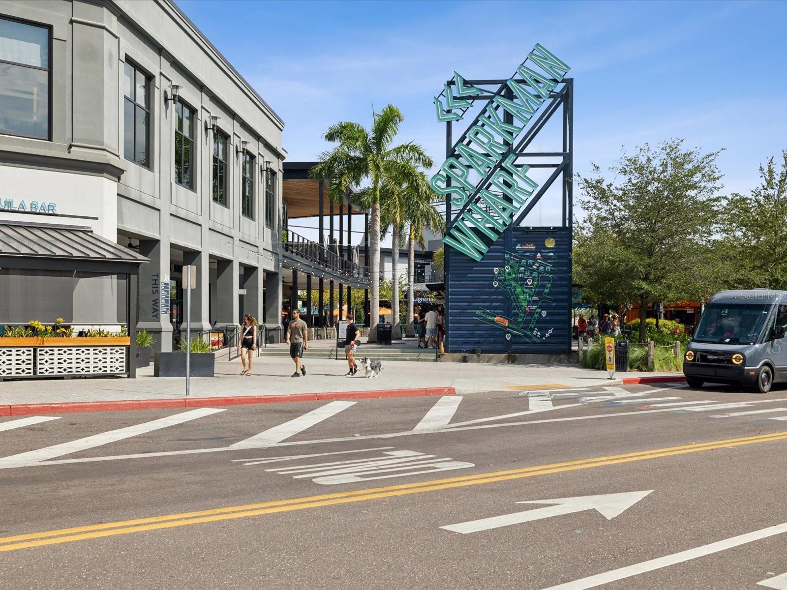 LESLEYS - Residential