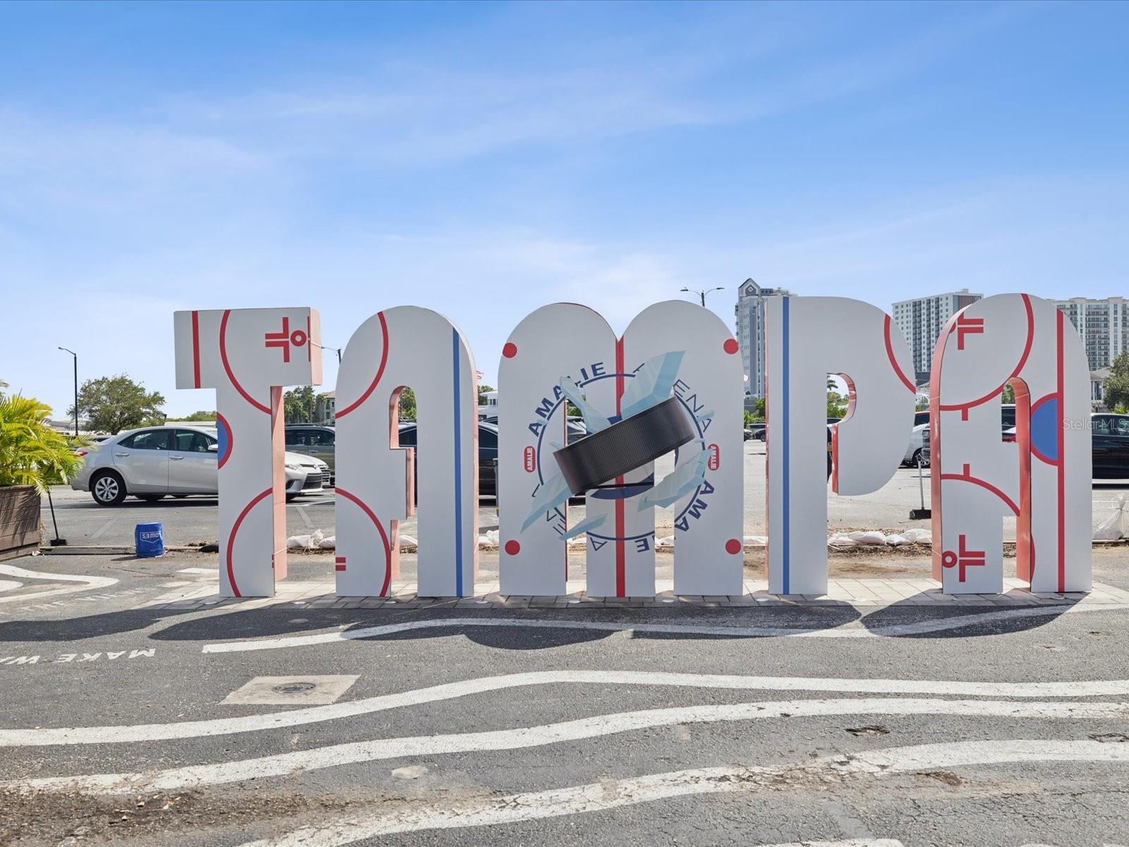 LESLEYS - Residential