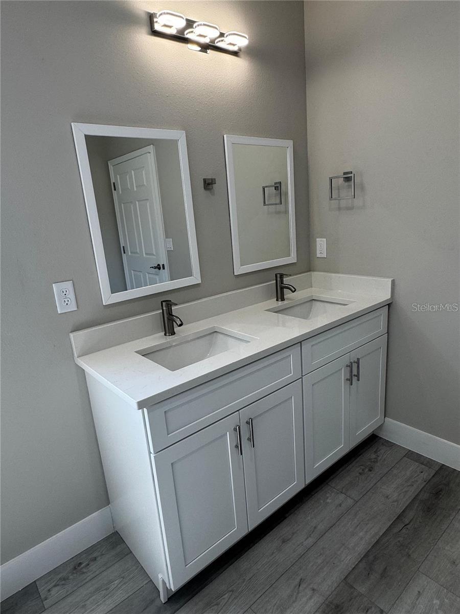 SPRING LAKE VILLAGE IV - Residential Lease